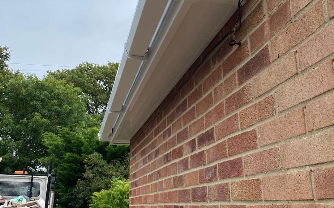 👷🏼‍♂️ new facias soffit and guttering installed in Stubbington recently✅